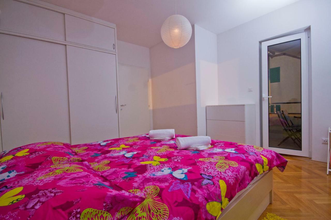 Apartamento Apartman Roko Šibenik Exterior foto